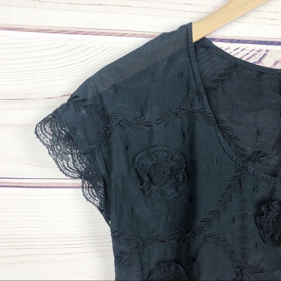 Francescas Black Silk Appliqué Blouse Sz Small - Picture 3 of 6